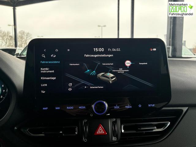 Hyundai i30 N-Line Fastback DCT 1.5 T-GDI mHev / Navi ACC Sitz & Lenkradheizung LED Alu 18" 