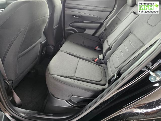 Hyundai TUCSON E-Motion 1.6 T-GDi 2WD HEV / Panoramadach ACC LED Sitz + Lenkradheizung Navi PDC V&H Kamera Alu 18" 