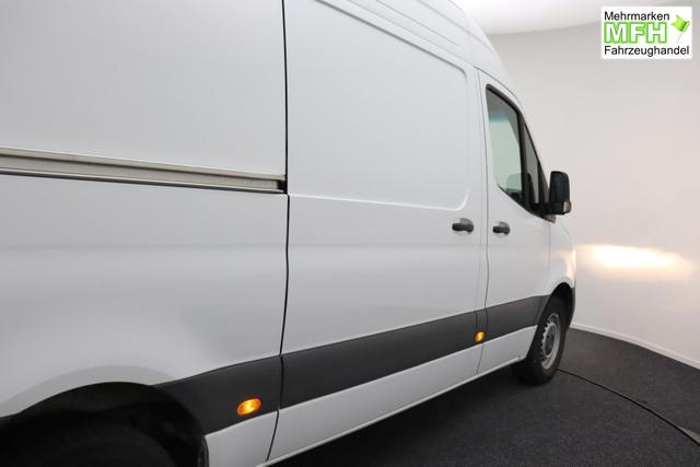Mercedes-Benz 317 CDI Sprinter Standard HA 9G-TRONIC PRO L2H2 