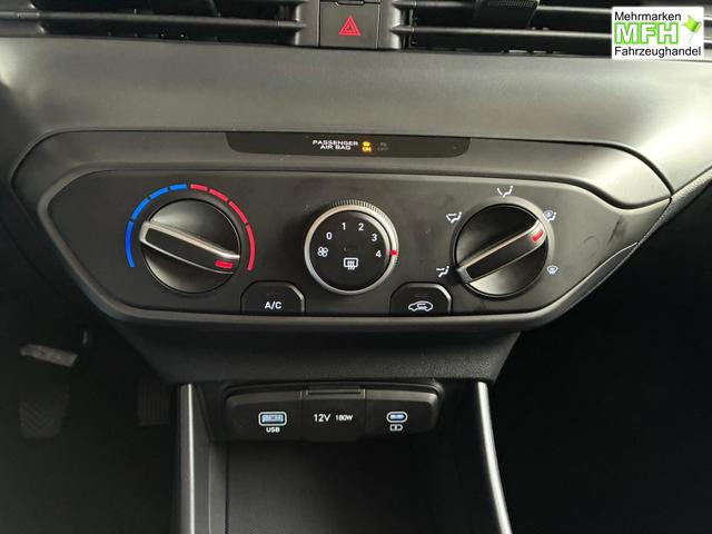 Hyundai i20 Comfort+ 1.0 T-GDI 6MT / Navi PDC m. Kamera Alu 16" 