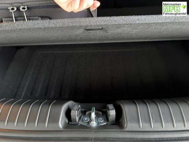 Hyundai Inster E-Motion 42kWh / 5-Sitzer ACC R&uuml;ckfahrkamera Navi Klimaautomatik Alu 15" 