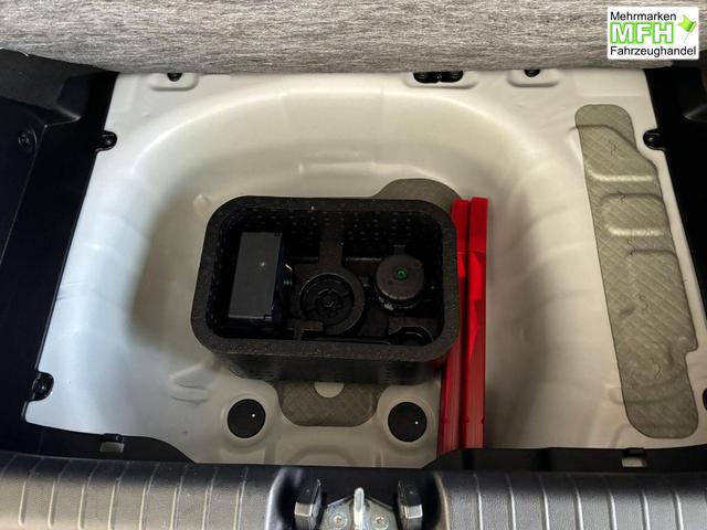 Hyundai i20 1.2 MPI N-Line / LED Tempomat Navi R&uuml;ckfahrkamera Alu 17" 