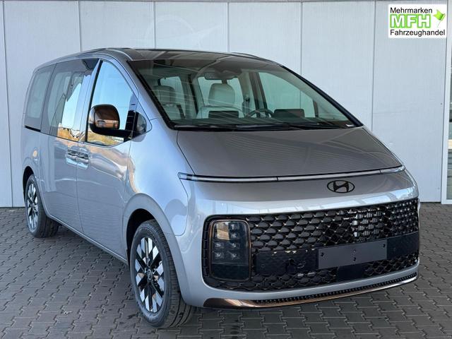 Hyundai Staria Luxury 1.6 T-GDi HEV 2WD 7-Sitzer / ACC 360&deg; Kam. Pano 4x Shz Elek. Klappe + Schiebet&uuml;r 