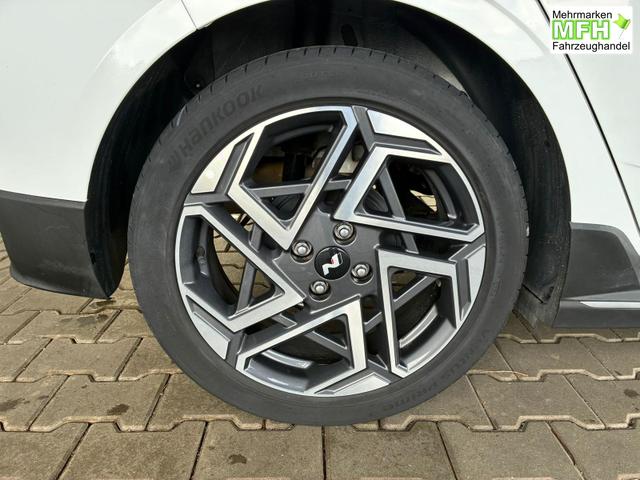 Hyundai i20 1.2 MPI N-Line / LED Tempomat Navi R&uuml;ckfahrkamera Alu 17" 