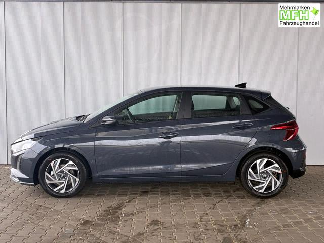 Hyundai i20 Comfort+ 1.0 T-GDI 6MT / Navi PDC m. Kamera Alu 16" 