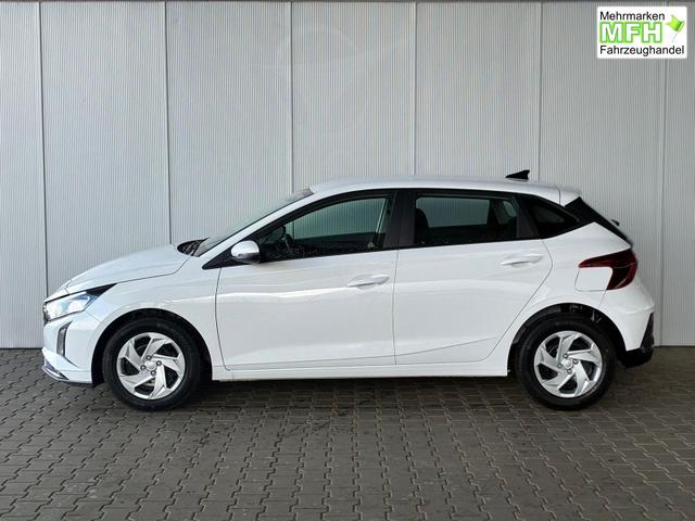 Hyundai i20 Comfort 1.0 T-GDi 7DCT / Navi Tempomat Sitz + Lenkradheizung PDC Hinten mit Kamera 