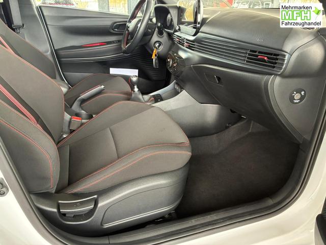 Hyundai i20 1.2 MPI N-Line / LED Tempomat Navi R&uuml;ckfahrkamera Alu 17" 