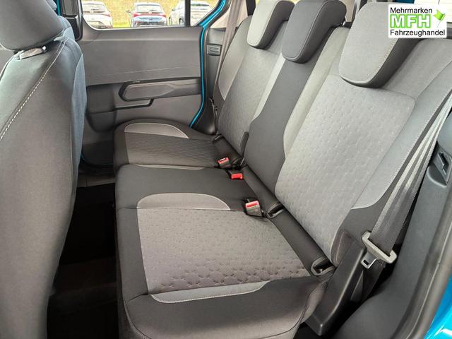 Ford Tourneo Courier Titanium 1,0 Ecoboost AT / PDC V.&H. m. Kamera Privacy Alu 16" /5-Jahre Garantie 