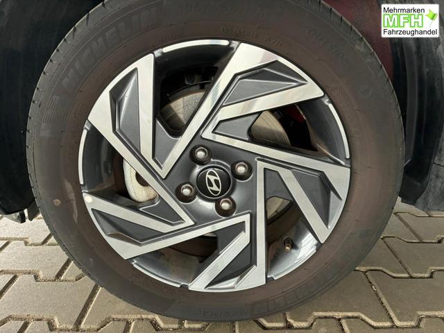 Hyundai BAYON Comfort 1.2 GDI 79 PS 5MT / LED Tempomat Navi R&uuml;ckfahrkamera Alu 16" 