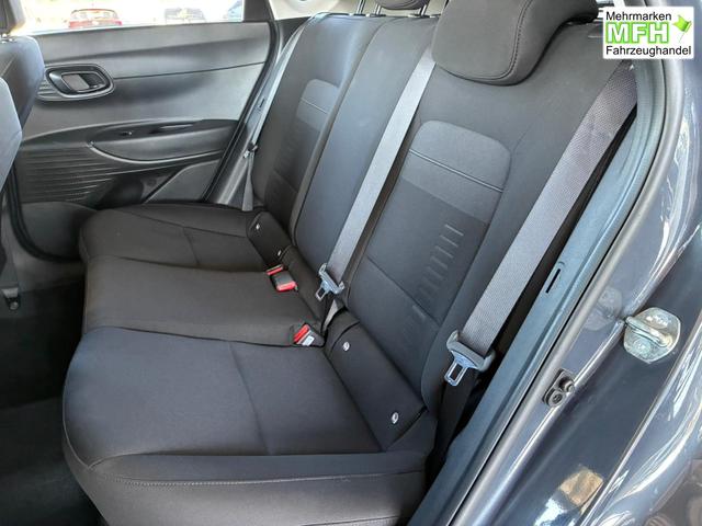 Hyundai BAYON Comfort 1.2 GDI 79 PS 5MT / LED Tempomat Navi R&uuml;ckfahrkamera Alu 16" 