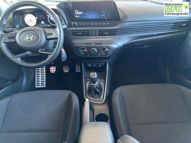 Hyundai BAYON Comfort 1.2 GDI 79 PS 5MT / LED Tempomat Navi R&uuml;ckfahrkamera Alu 16" 