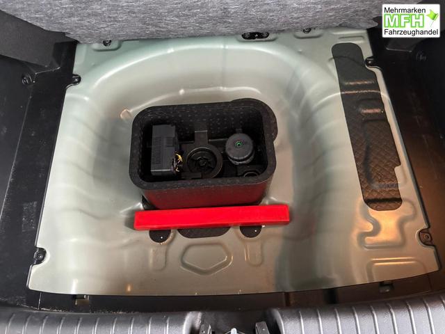 Hyundai BAYON Comfort 1.2 GDI 79 PS 5MT / LED Tempomat Navi R&uuml;ckfahrkamera Alu 16" 