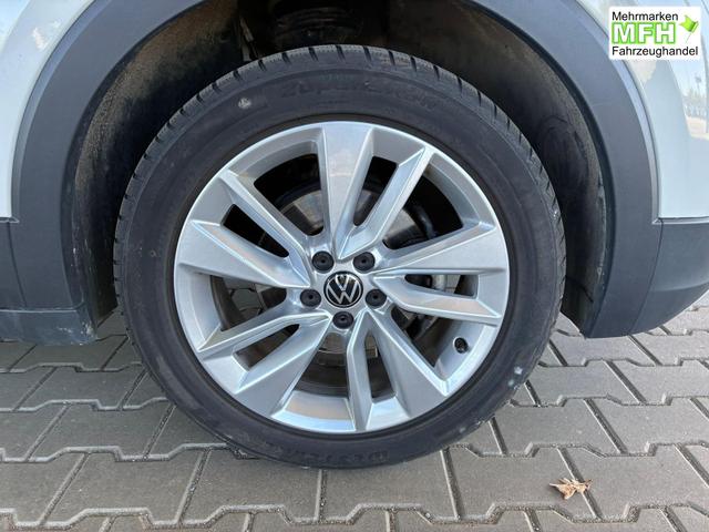 Volkswagen T-Cross Life 1.0 TSI DSG / Matrix-LED ACC Kamera Shz vorne Apple Carplay Alu 17'' Winterreifen 