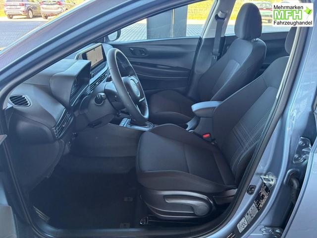 Hyundai BAYON 1.0 T-GDI DCT / Tempomat Navi R&uuml;ckfahrkamera Alu 16" 