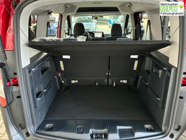 Ford Tourneo Courier Titanium 1.0 Ecoboost / PDC V&H +Kamera Shz vo AHK fest Alu 16" 