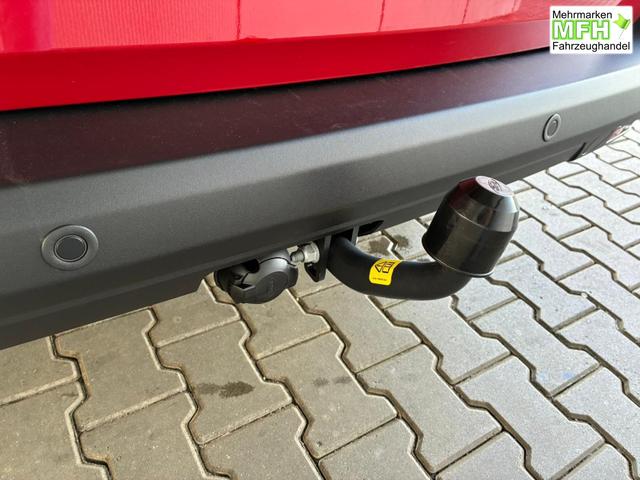 Ford Tourneo Courier Titanium 1.0 Ecoboost / PDC V&H +Kamera Shz vo AHK fest Alu 16" 