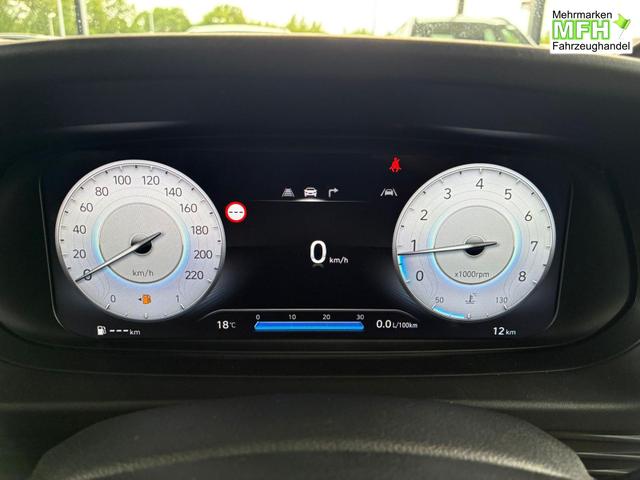 Hyundai i20 Pure 1.2 MPI / Navi PDC Hinten + Kamera Abgedunkelte Scheiben Tempomat Alu 16" 