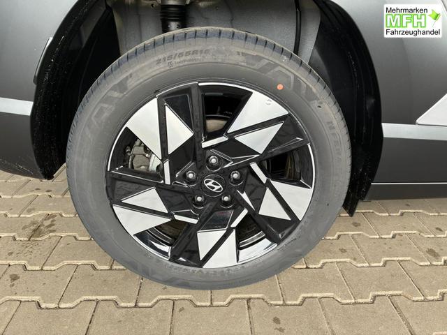 Hyundai KONA Comfort Plus 1.6 T-GDI DCT 4WD / Navi ACC Keyless Sitz + Lenkradheiz. LED Alu 18" 
