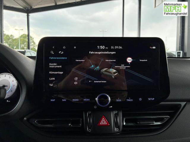 Hyundai i30 Comfort Plus 1.0 TGDI DCT / Navi ACC LED Sitz & Lenkr.Heiz PDC V&H.m.Kamera Alu 17 