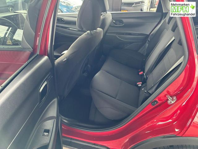 Hyundai BAYON Comfort Plus 1.2 MPI / Navi PDC m. Kamera Klimaautom./ LED Sitz & Lenkr.Heiz/ Alu16 