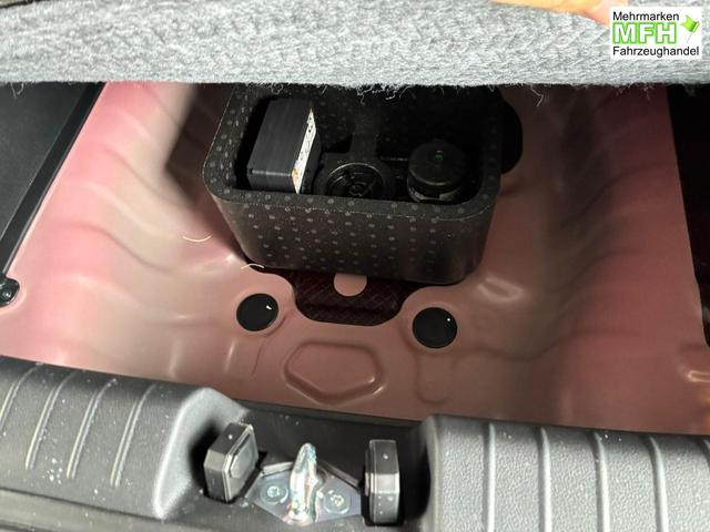 Hyundai BAYON Comfort Plus 1.2 MPI / Navi PDC m. Kamera Klimaautom./ LED Sitz & Lenkr.Heiz/ Alu16 