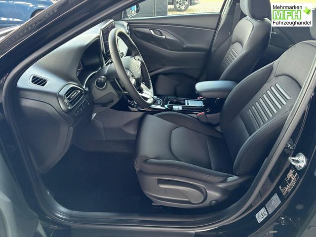 Hyundai i30 Comfort Plus 1.0 TGDI DCT/ ACC / PDC V.&H.Kamera Keyless Sitz & Lenkr.Heiz./ LED Alu 17 