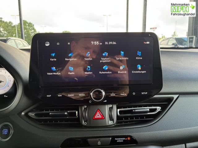 Hyundai i30 Comfort Plus 1.0 TGDI DCT/ ACC / PDC V.&H.Kamera Keyless Sitz & Lenkr.Heiz./ LED Alu 17 