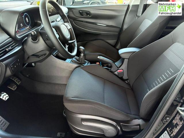 Hyundai BAYON Comfort Plus 1.2 MPI / Sitz + Lenkradheizung PDC V&H Kamera LED Tempomat Keyless Alu 16" 