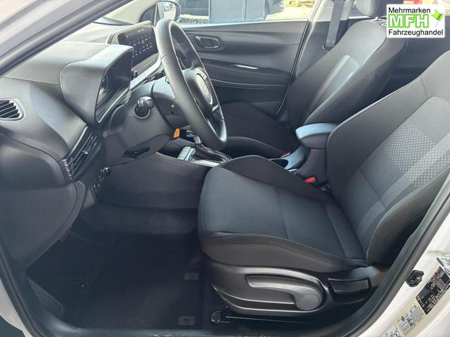 Hyundai i20 Emotion 1.0 T-GDi 7DCT / Navi Tempomat Shz vorne Lenkradheizung LED ALU 17'' 