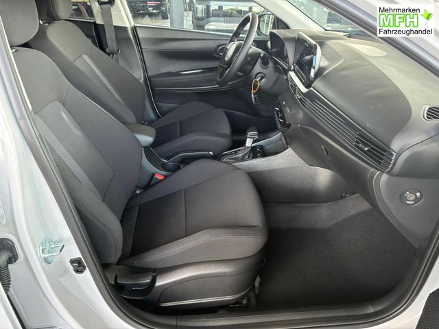 Hyundai i20 Emotion 1.0 T-GDi 7DCT / Navi Tempomat Shz vorne Lenkradheizung LED ALU 17'' 