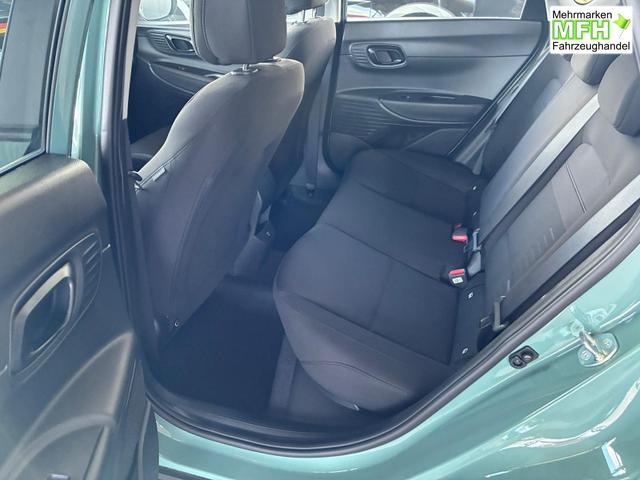 Hyundai BAYON Comfort Plus 1.2 MPI / Navi PDC m. Kamera Klimaautom./ LED Sitz & Lenkr.Heiz/ Alu16 