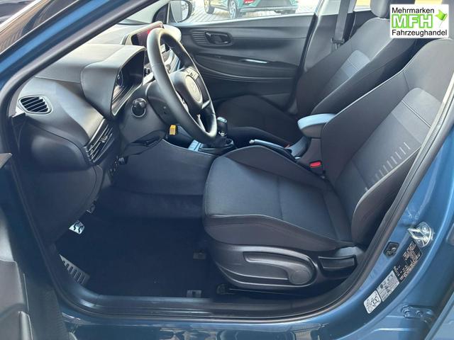 Hyundai BAYON Comfort Plus 1.2 MPI / Navi PDC m. Kamera Klimaautom./ LED Sitz & Lenkr.Heiz/ Alu16 