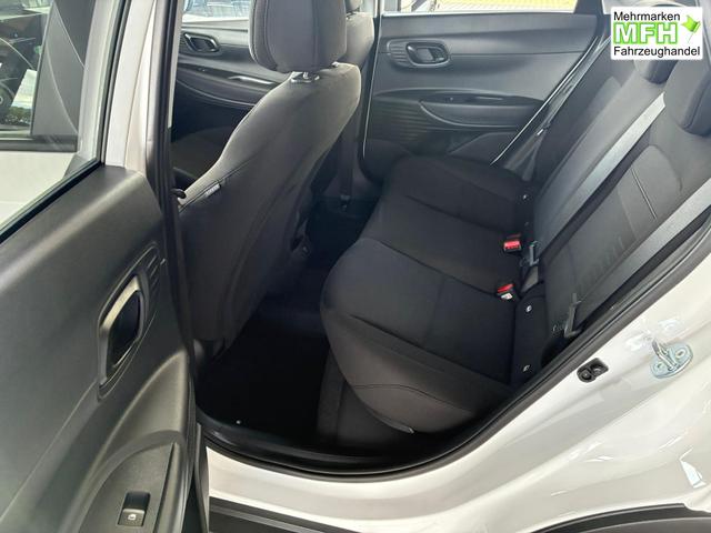 Hyundai BAYON Comfort Plus 1.2 MPI / Navi PDC m. Kamera Klimaautom./ LED Sitz & Lenkr.Heiz/ Alu16 