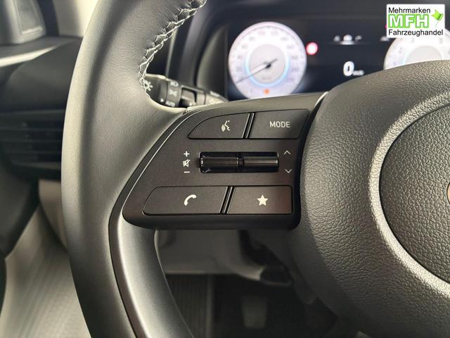 Hyundai i20 Pure 1.2 MPI / Navi PDC Hinten + Kamera Abgedunkelte Scheiben Tempomat Alu 16" 