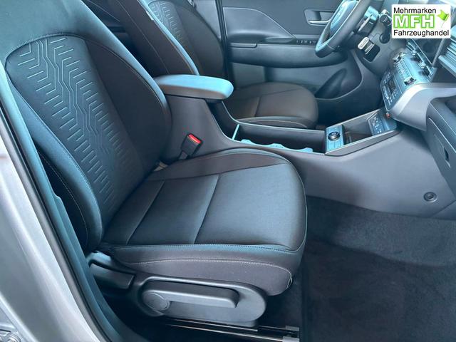 Hyundai KONA Comfort Plus 1.6 T-GDI DCT 4WD / Navi ACC Keyless Sitz + Lenkradheiz. Schiebedach LED Alu 18" 