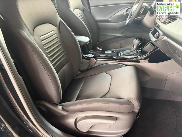 Hyundai i30 Kombi Comfort Plus 1.0 TGDI DCT/ Navi / Sitz + Lenkradheizung PDC V&H Kamera LED Alu 17" 