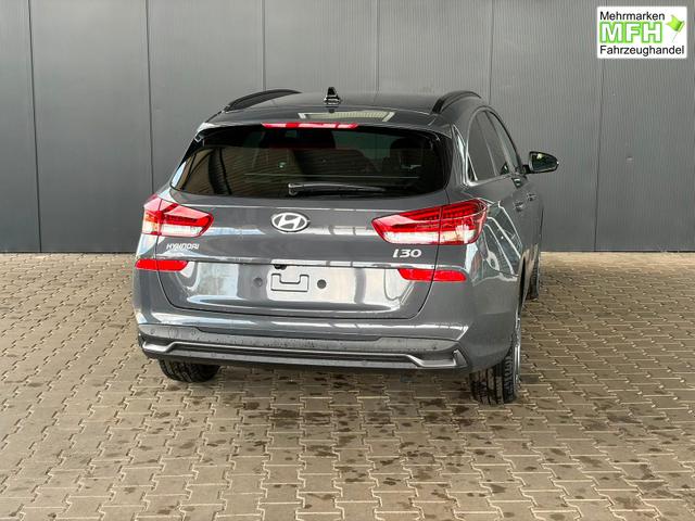 Hyundai i30 Kombi Comfort Plus 1.0 TGDI DCT/ Navi / Sitz + Lenkradheizung PDC V&H Kamera LED Alu 17" 