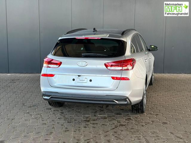 Hyundai i30 Kombi Comfort Plus 1.0 TGDI DCT Navi / Adaptiver Tempomat/ Totwinkel Assistent/ Alu 17" 