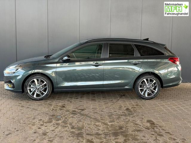 Hyundai i30 Kombi Comfort Plus 1.0 TGDI DCT Navi/ Adaptiver Tempomat/ Totwinkel Assistent/ Alu 17" 