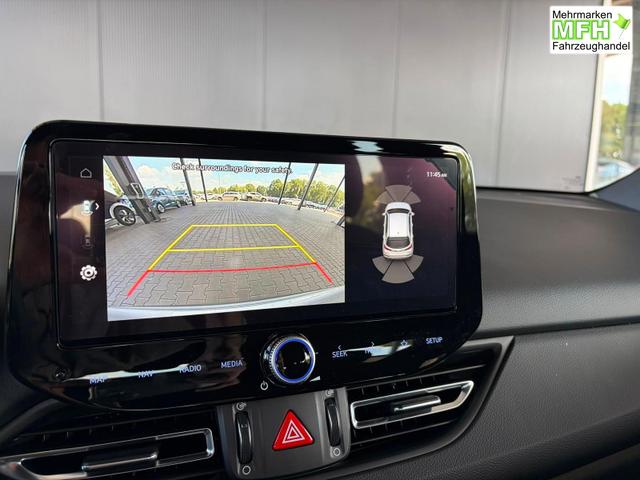 Hyundai i30 Kombi Comfort Plus 1.0 T-GDI DCT Navi/ Totwinkel Assistent/ PDC V&H + Kamera/ Alu 17" 