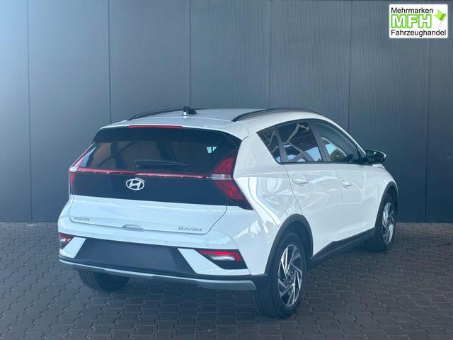 Hyundai BAYON Comfort 1.2 GDI 79 PS 5MT / LED Tempomat Navi R&uuml;ckfahrkamera Alu 16" 