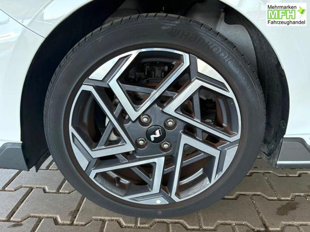 Hyundai i20 1.2 MPI N-Line / LED Tempomat Navi R&uuml;ckfahrkamera Alu 17" 