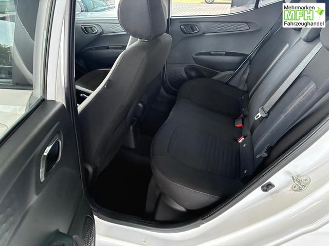 Hyundai i10 MPI 1.0 63PS Comfort / CarPlay Navi Kamera Tempomat Alu 15'' 