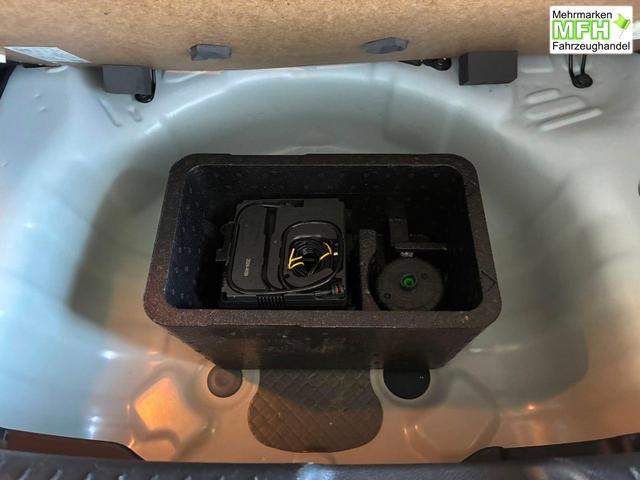 Hyundai i10 MPI 1.0 63PS Comfort / CarPlay Navi Kamera Tempomat Alu 15'' 