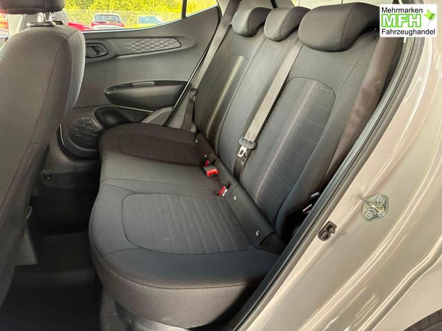 Hyundai i10 MPI 1.0 63PS Comfort / CarPlay Navi Kamera Tempomat Alu 15'' 