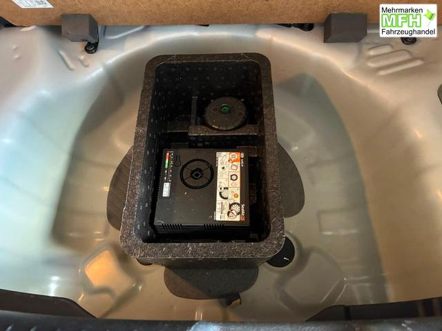 Hyundai i10 MPI 1.0 63PS Comfort / CarPlay Navi Kamera Tempomat Alu 15'' 