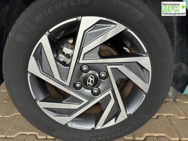 Hyundai i20 Comfort 1.0 T-GDI Automatik / LED Tempomat Navi R&uuml;ckfahrkamera Alu 16" 