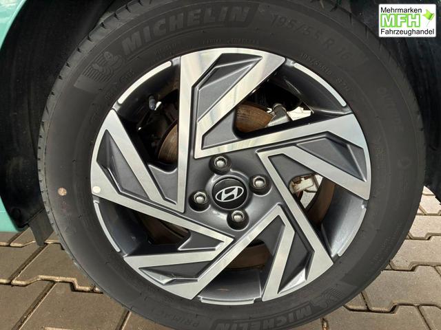 Hyundai i20 Comfort 1.0 T-GDI Automatik / LED Tempomat Navi R&uuml;ckfahrkamera Alu 16" 