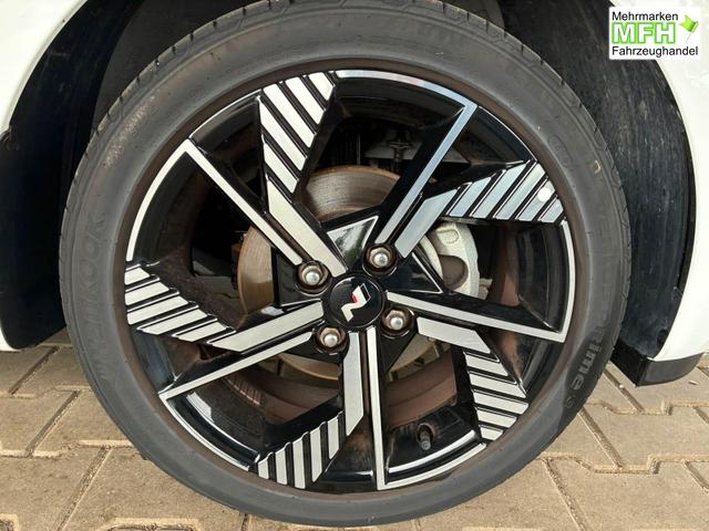 Hyundai i10 MPI 1.2 79PS N-Line / CarPlay Navi Kamera Tempomat Alu 15'' 