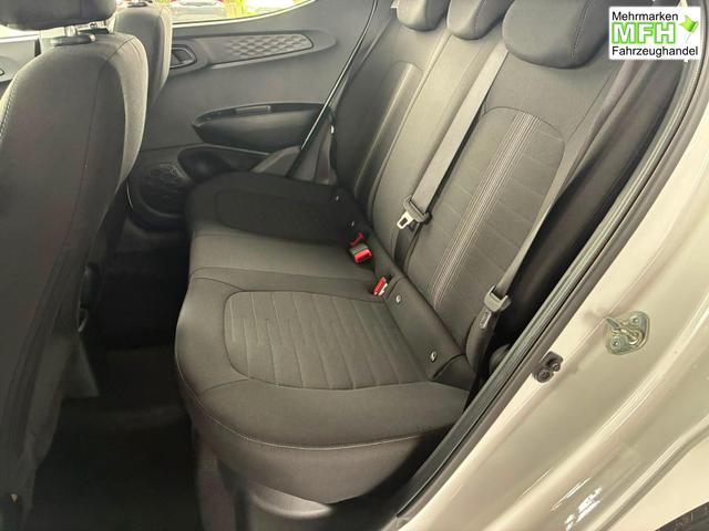 Hyundai i10 MPI 1.0 63PS Comfort / CarPlay Navi Kamera Tempomat Alu 15'' 